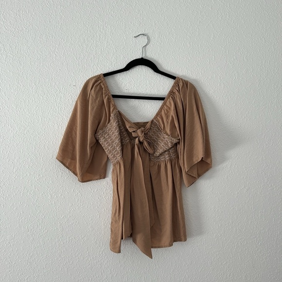 Beige Blouse - Picture 3 of 3